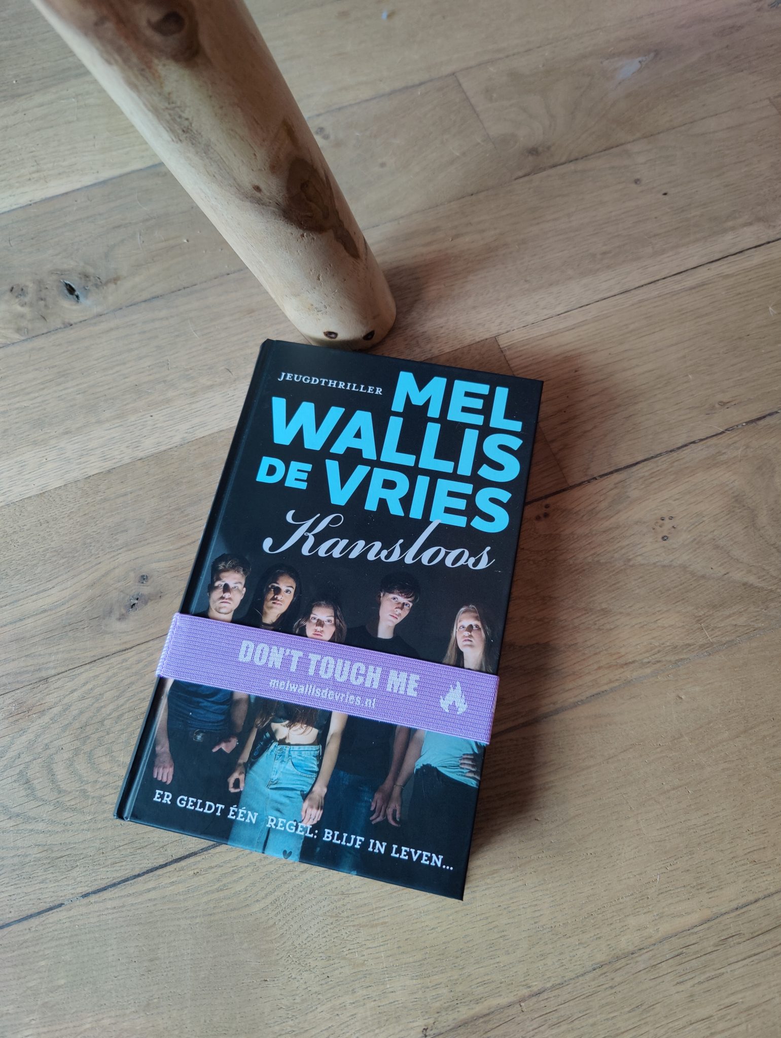 Kansloos Mel Wallis deVries « Bezeten Boeken Hét online magazine voor boekenfans en leesfanaten! Kansloos Mel Wallis deVries « Bezeten Boeken Hét online magazine voor boekenfans en leesfanaten!